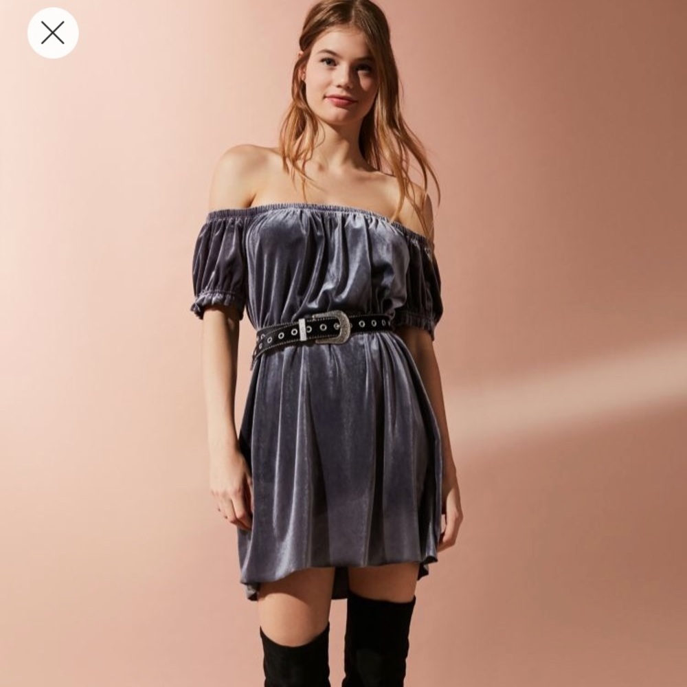 NWT OTS Velvet Dress - Picture 4 of 5
